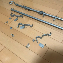 アンティーク風カーテンレールの画像