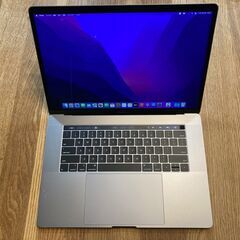 【保証有り】値下げしました。MacBook Pro 2018 15インチ USキーボード　16GBメモリ　512GB SSD   （トップケース・バッテリーAPPLEで交換済み）