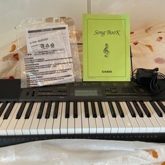 値下げしました！美品　CASIO　カシオ　CTK-2200 61...