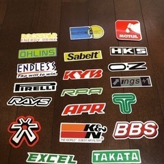 在庫処分価格‼️車メーカーの22枚ステッカー🛻