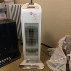 コイズミ　koizumi セラミックヒーター　美品