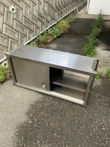 業務用物入れ