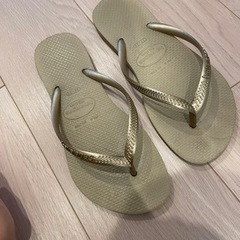ハワイアナス　ビーチサンダル　24cmの画像