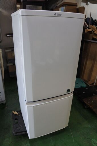 三菱 15年式 MR-P15EY-KB 146L 冷蔵庫 単身サイズ エリア格安配達 11*3