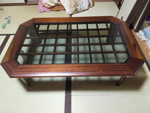 ★決定しました★ガラステーブル