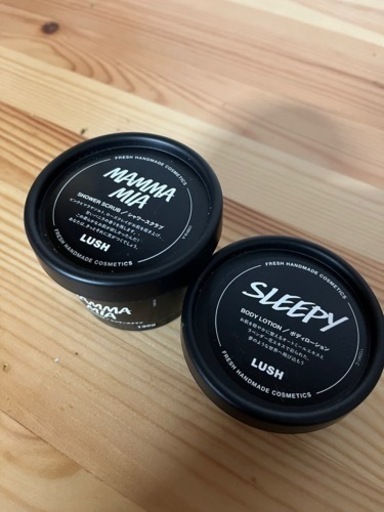 Lush ボディーローション　トワイライトムーン　シャワースクラブ　マンマ