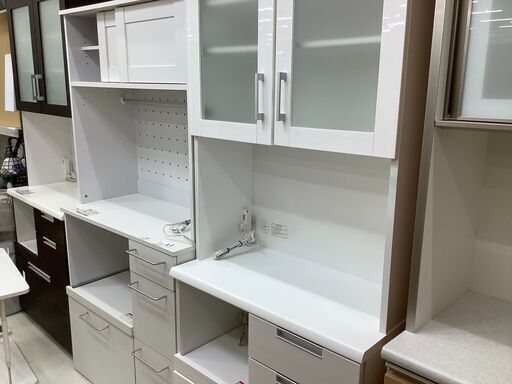 ニトリのシンプルなキッチンボードです！