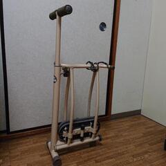 【在トレ】 内転筋トレーニング器具(レッグマジック風)