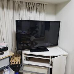 パナソニック　46 インチ　テレビとDVDアンドブルーレイレコーダー