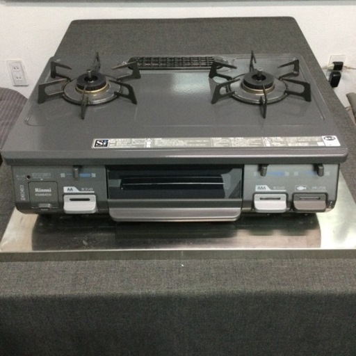 中古　ガステーブル　2017年製　都市ガス　幅59.5　　奥行45　　全高さ22　 （ｃｍ）　2口　ガスコンロ　水無し　魚焼き　グリル　強火力　右側