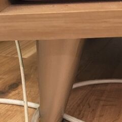 センターテーブル（脚つき）の画像