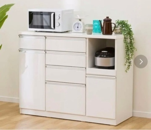 美品傷なし　福岡発　ニトリ　カップボード