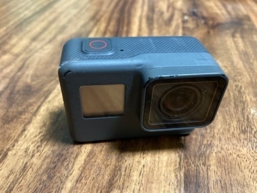値下げ！GoPro hero5 Black本体＋バッテリー1個＋ケース