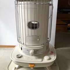 決まりました　コロナ　CORONA 自然通気形開放式石油ストーブ