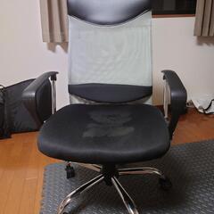 引取り限定　椅子二脚お譲りしますの画像