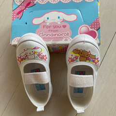 新品未使用❣️サンリオSanrio シナモンロール上履き双子ちゃ...