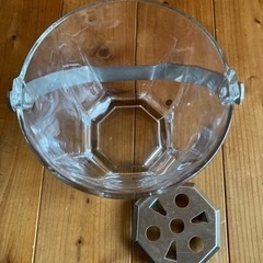 最終価格！ガラス製のアイスペールの画像
