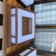 昭和の電気レトロ傘の画像