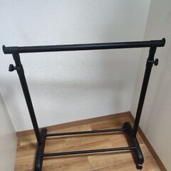 ドレスラックの画像