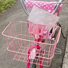子ども用自転車✨女の子向け✨18インチ　ピンク✨鍵なしタイプ✨中古品【こちらは店舗です。浜村鹿野温泉ICから3分  買取本舗 宮本リサイクル  営業時間９～１９時  定休日水曜のみ←連絡できませんm(_ _)m】の画像