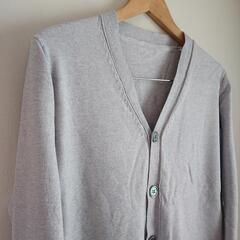 【未使用品】ニット カーディガン メンズ 長袖 グレー Mサイズ...