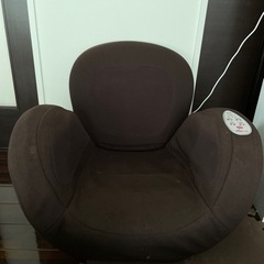 エアリーシェイプ　マッサージチェア