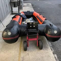 ジャンク品 BEE インフレータブルボート（エア漏れ大）【愛品倶楽部柏店 問合わせ番号：119-014729 002】柏市周辺（柏、松戸、流山、我孫子）出張買取承りますの画像
