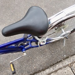 スポーツタイプ自転車✨6段階変速ギア付き✨24インチ　青✨鍵ありタイプ✨中古品【こちらは店舗です。浜村鹿野温泉ICから3分 買取本舗 宮本リサイクル 営業時間９～１９時 定休日水曜のみ←連絡できませんm(_ _)m】の画像