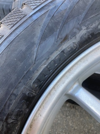 格安で☆205/60R16アルミ付スタッドレス4本　ミニバン系に
