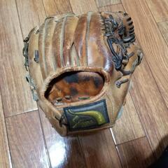 スラッガー　硬式グローブ売ります！