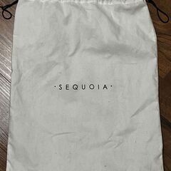 値下げ！イタリアブランド・SEQUOIA・エナメル型押革ワンショルダーバッグですの画像