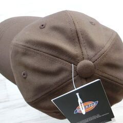 Dickies ディッキーズ ユニセックス フロント刺繍ツイルローキャップ ベルトアジャスター付き ブラウン Fサイズ 57～59cmの画像