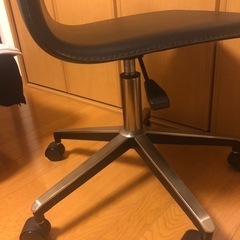 チェア　椅子　オフィスチェアの画像