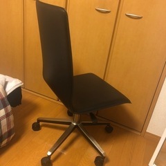 チェア　椅子　オフィスチェアの画像