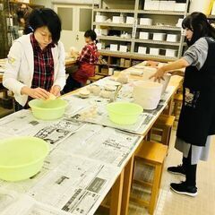 社会人の陶芸の画像
