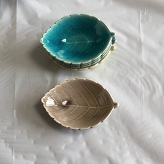 【未使用】丼・小皿・箸・盆セットの画像