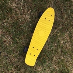 Penny スケートボード 黄色の画像