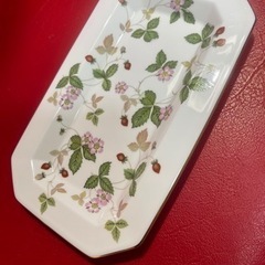 ウエッジウッドワイルドストロベリープレート