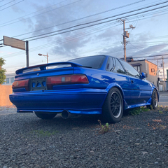 トヨタ　カローラ　レビン　青　AE92