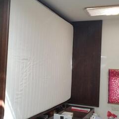 IKEA　ダブルベッド　譲ります