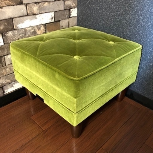 カリモク60 オットマン モケットグリーン