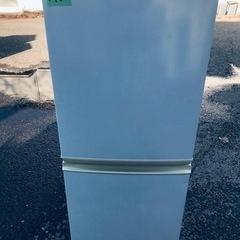 ③1750番シャープ✨ノンフロン冷凍冷蔵庫✨SJ-914-W‼️