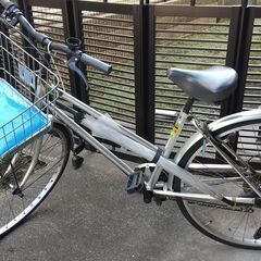 自転車(シティサイクルの27インチ)です。
