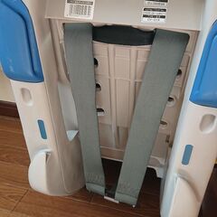 コンビ チャイルドシートの画像