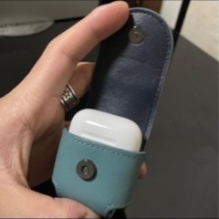 COACHのAirPodsケースの画像