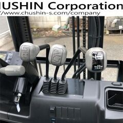 1.5トン 自動でツメ動く!! フォークシフター エンジンフォークリフト 関東送料無料(条件有) 試乗下取歓迎　1.5t　1トン　1t　1.8トン　1.8tの画像