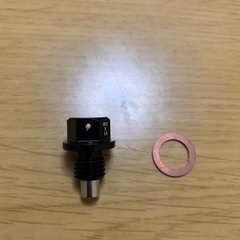 マグネット付きドレンボルト　未使用品の画像
