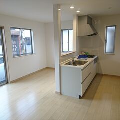 【大工経験者のみ】空いた時に入っていただける大工さん募集！1日だけ、週6でもOKの画像