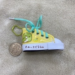 すみっこ　キーホルダーの画像