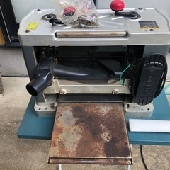 中古シンコー　自動カンナ　330ミリ　DIY マキタじゃない 中古シンコー 自動カンナ 330ミリ DIY マキタじゃない